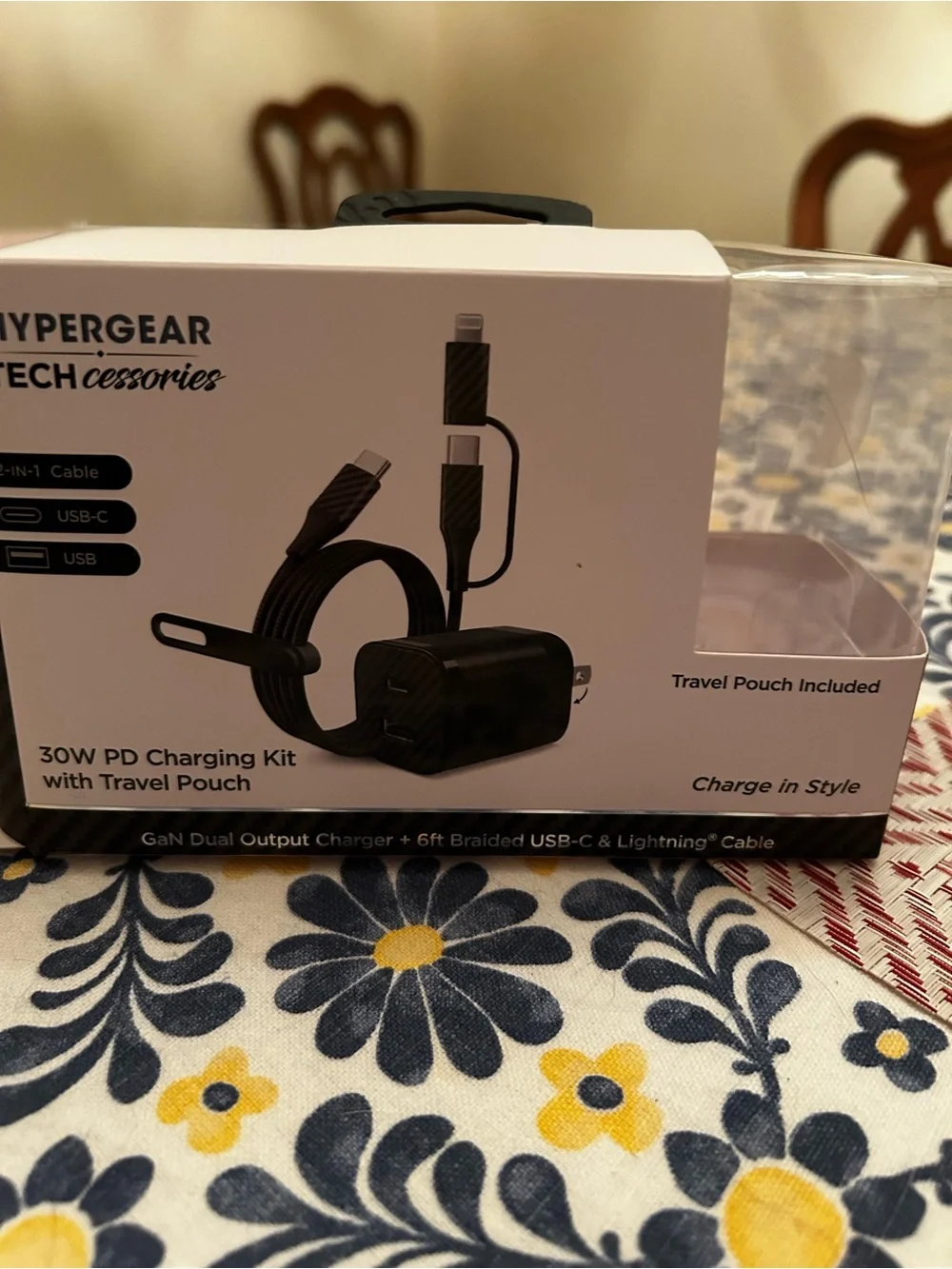 30W USB-C PD Charging Kit with Carbon Black Pouch